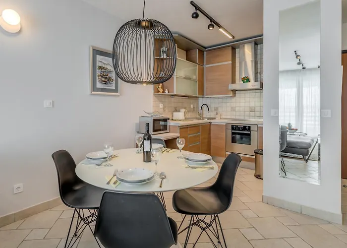 Stiv Luxe アパート *