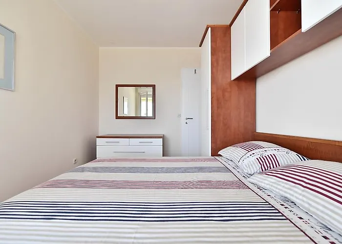 Stiv Luxe * スプリト